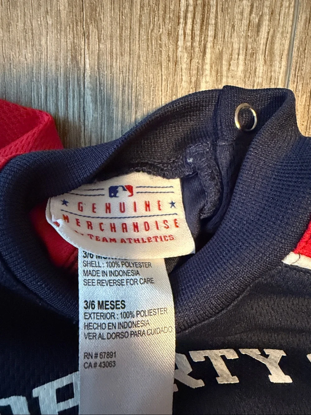 Minnesota Twins Genuine Merchandise Navy and Red Baby One-Piece